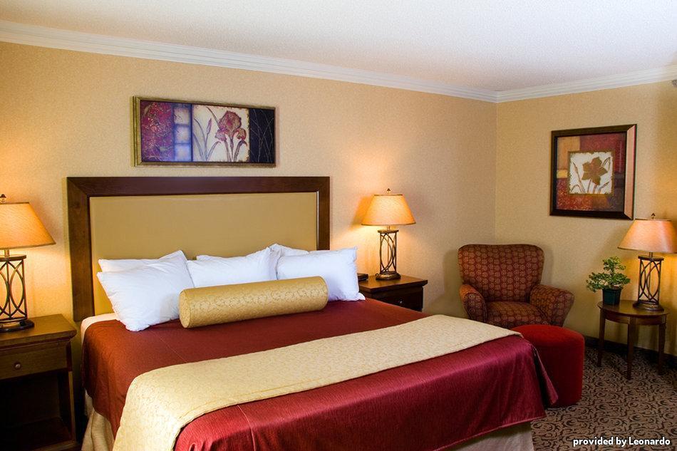 Quality Inn & Conference Centre Midland Camera foto