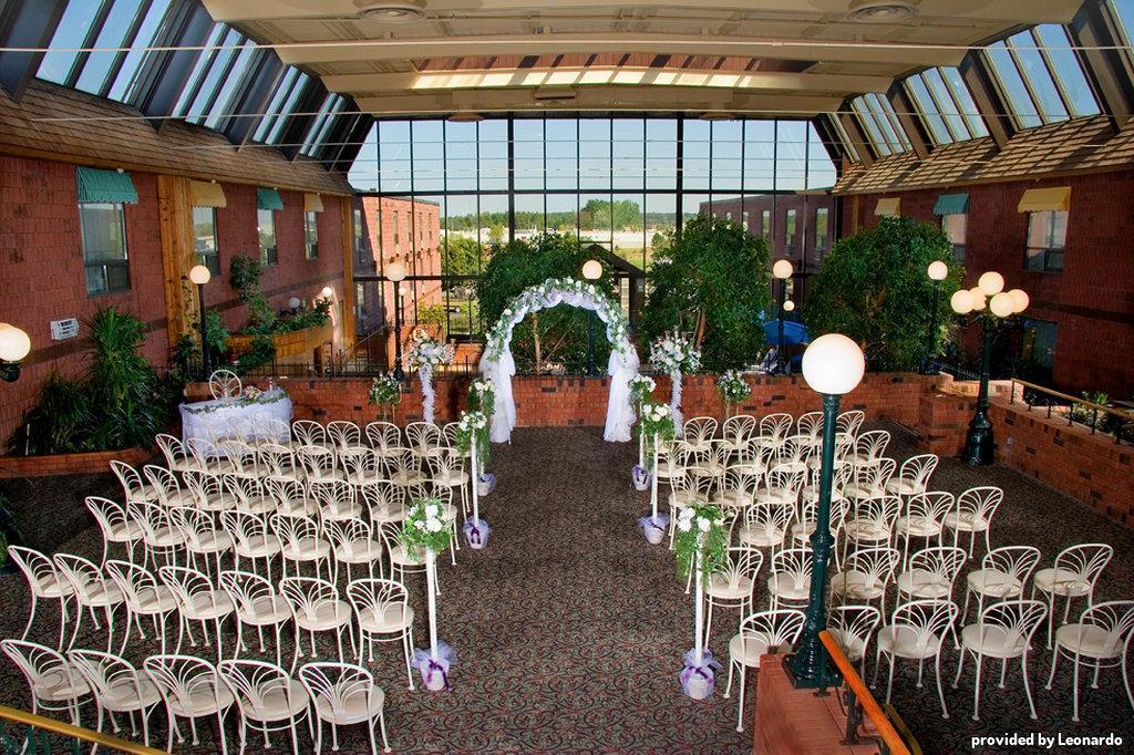 Quality Inn & Conference Centre Midland Servizi foto